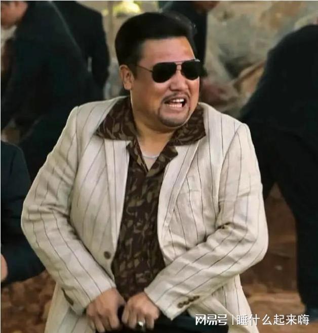 黄磊的“虚假人设”难怪贾冰越来越红PG麻将胡了沈腾一句话彻底揭开了(图1)